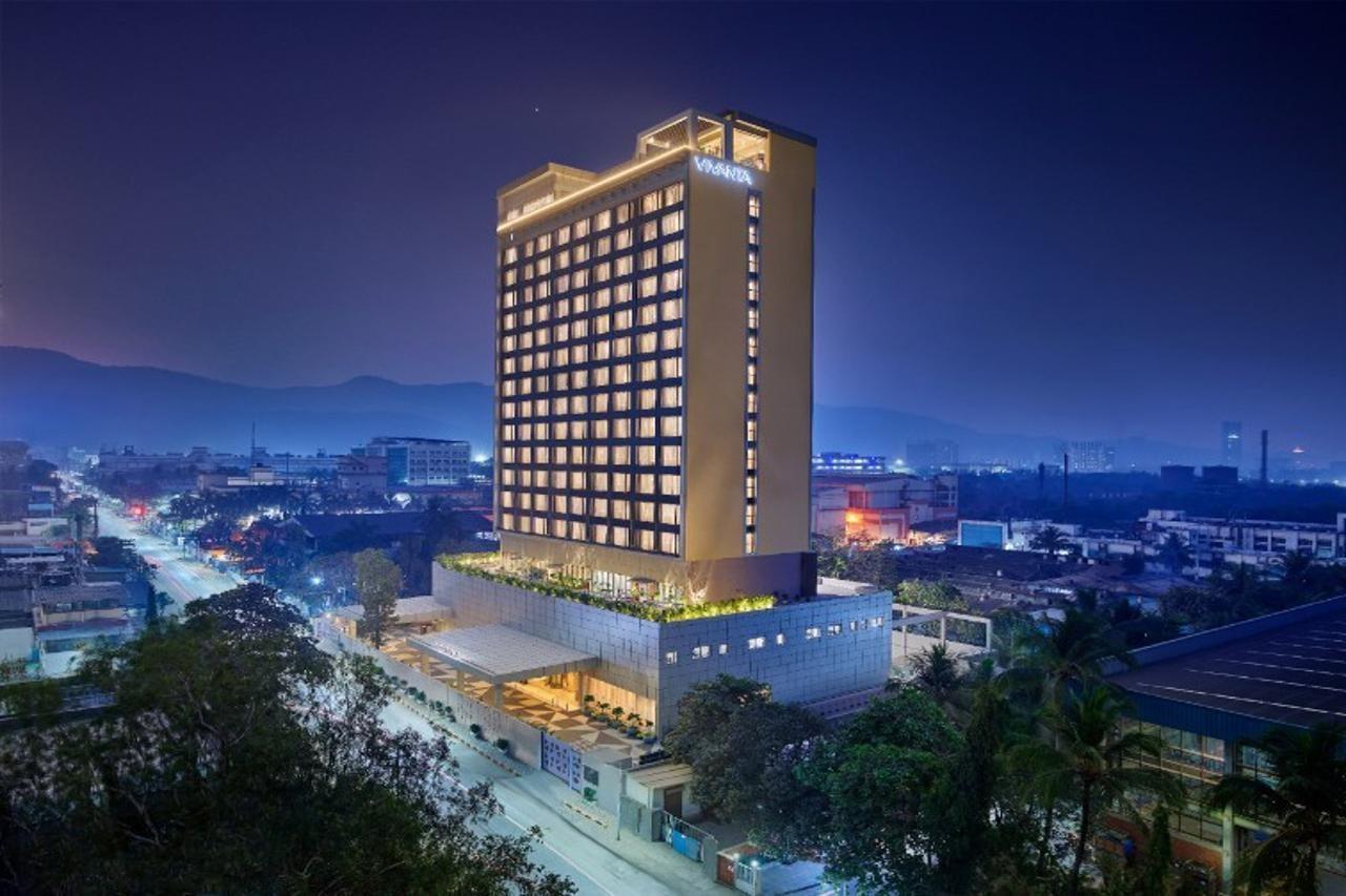 Vivanta Navi Mumbai Turbhe Hotel Exterior photo